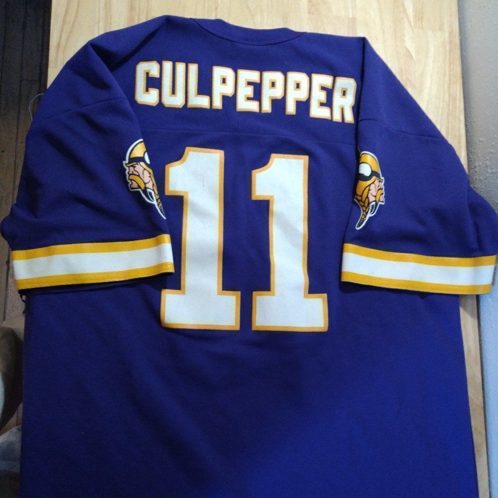 Vintage Logo Athletic NFL Dante Culpepper Jersey